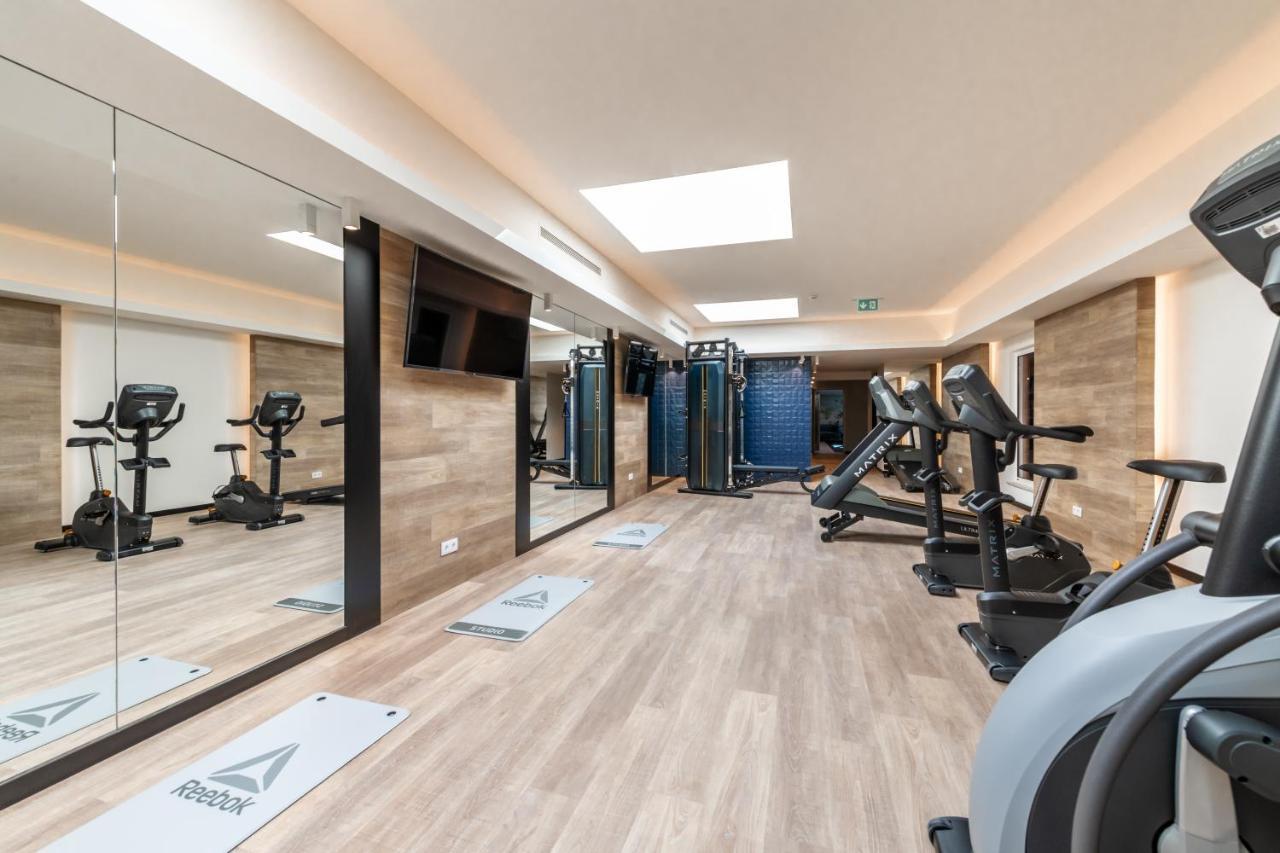 Pestana Douro Riverside - Preferred Hotels & Resorts, Lifestyle Valbom  Esterno foto The gym at the hotel