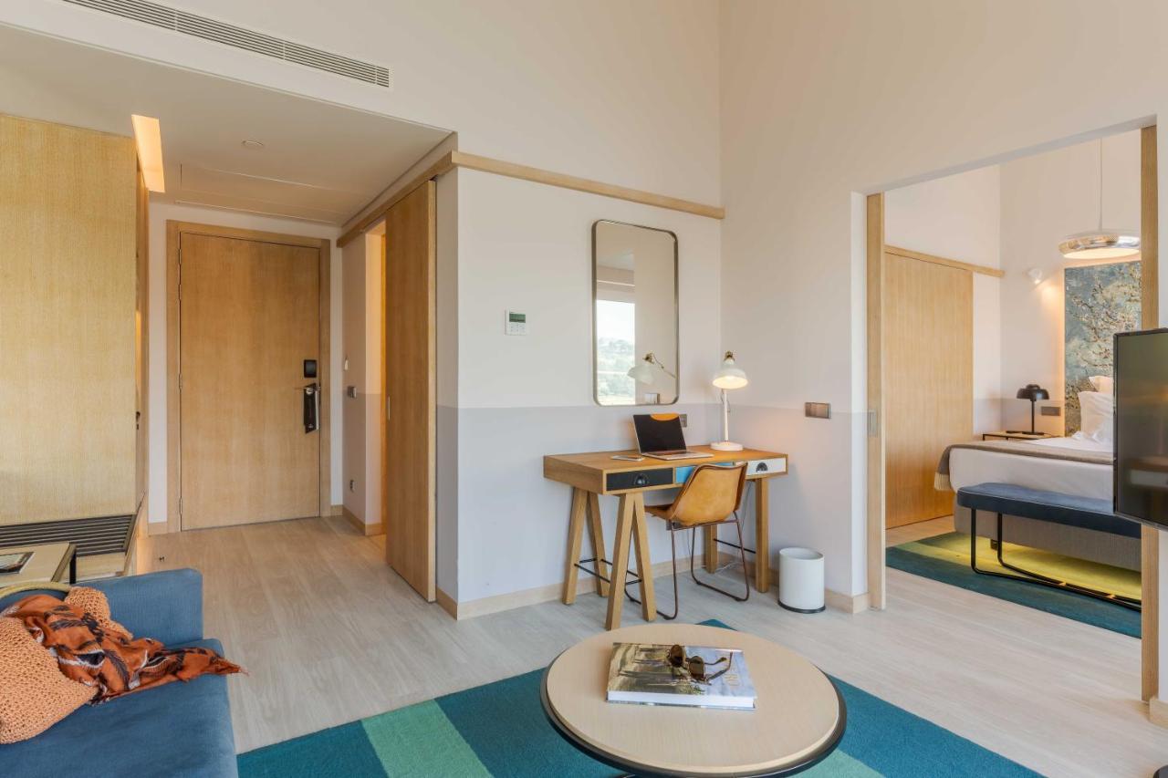 Pestana Douro Riverside - Preferred Hotels & Resorts, Lifestyle Valbom  Esterno foto A room at the hotel