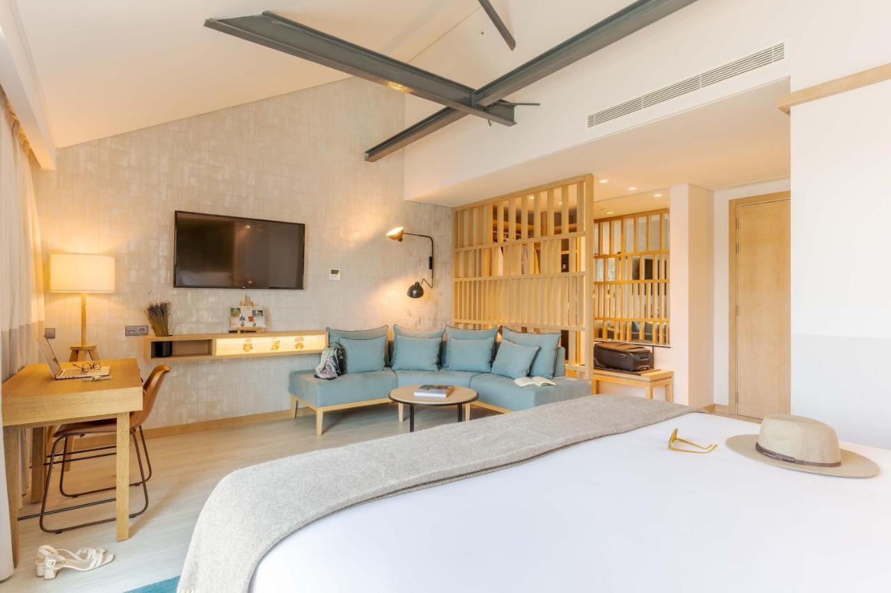 Pestana Douro Riverside - Preferred Hotels & Resorts, Lifestyle Valbom  Esterno foto Suite at the hotel